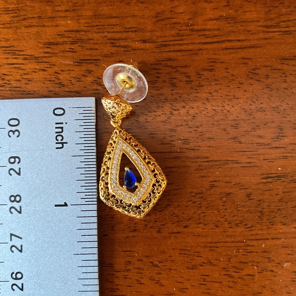 Costume jewelry sapphire/diamond gold tone earrings - Picture 2 of 2